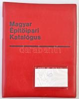 231db-os vegyes külföldi fémpénz tétel albumba rendezve, közte Csehszlovákia, Csehország, Horvátorsz...