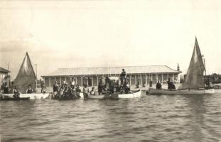 1931 Zamárdi, Balaton part, fürdőzők, csónakázók, vitorlások. Schäffer Gyula photo