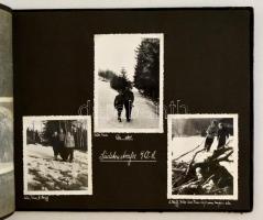 1938-1939 Német katona fotóalbuma, benne 127 db fotóval, benne részben katonafotóval, részben a pihe...