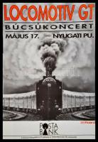 1975-1992 Nagy vegyes magyar és külföldi filmplakát tétel, összesen 30 db, közte nagyméretű filmfotó...