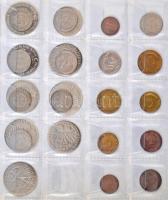 75db-os vegyes külföldi fémpénz tétel albumban, közte NSZK,NDK T:vegyes
75pcs of various coins in a...