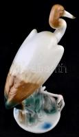 Cervit Cluj Napoca kócsag, kézzel festett, jelzett, alján hajszálrepdéssel, m: 38,5 cm