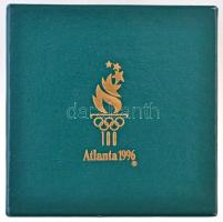 Amerikai Egyesült Államok 1996. "XXVI. Olimpia - Atlanta" fém emlékérem dísztokban (60mm) ...