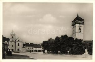 Rozsnyó, Roznava; Rákóczi tér, Rákóczi őrtorony "Magyarok leszünk" irredenta felirattal és magyar címerrel, Hangya szövetkezet üzlete. Fuchs József kiadása / square, watchtower with irredenta text and Hungarian coat of arms, cooperative shop