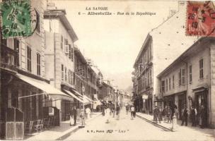 Albertville (La Savoie), Rue de la République / Republic street view with shops. TCV card (EK)