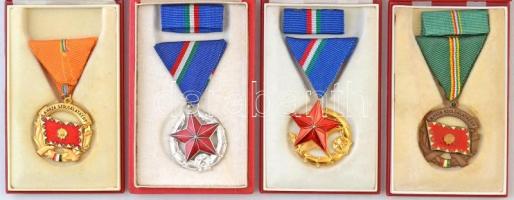 Vegyes: 8db-os szocialista kitüntetés tétel, benne több "A Haza Fegyveres Szolgálatában" és "Közbiztonsági Érem" T:vegyes