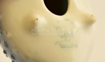 Aquincumi süni, kézzel festett, jelzett, hibátlan, 6×4 cm