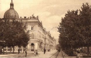 Zagreb, Zágráb; Trg I. / square with tram