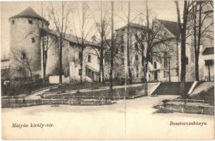 Besztercebánya, Banská Bystrica; Mátyás király tér, vár. Walther Adolf és Társai kiadása / square, castle (fa)