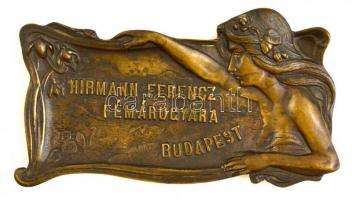 Hirmann Ferencz fémárugyára Budapest feliratú szecessziós fém tálka, 20×11 cm