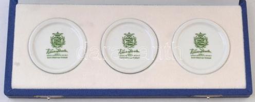 NDK DN 3db klf porcelán emlékérem dísztokban, hátoldalán "Weimar-Kobalt" jelzés (64mm) T:1...