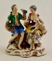 Rokokó párt ábrázoló jelzett német porcelán / Rococo couple German porclain 12 cm