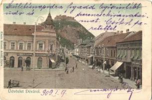 1909 Déva, Fő tér, Hirsch testvérek, Szőcs F. Lajos, Mallász és Gritsch üzlete, gyógyszertár, vár. Hirsch Adolf kiadása / main square, shops, pharmacy, castle (fa)