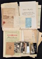 cca 1850-1940 Érdekes papírrégiség tétel: Útlevél, viaszpecsét, illetékbélyeg, fotók, képeslapok.