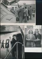 cca 1960 Tiszavölgyi József (1909-?) budapesti fotóriporter hagyatékából 12 db vintage fotó, többsége jelzett, mind a repüléssel kapcsolatos, néhány feliratozva, az egyik fotón Gagarin, 6x9 cm és 13x18 cm között