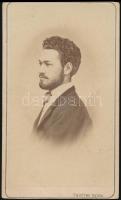 1869 Harrach József főiskolai tanár portréja, Tauffer Gyula kolozsvári fényképész műterméből, feliratozott, vizitkártya méretű fénykép, 10x6 cm