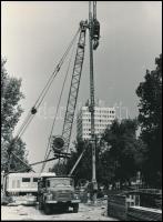 Teherautók és erőgépek 20 darabos, vegyes tétele, 12 db fotó + 8 db vintage negatív (a pozitív és ne...