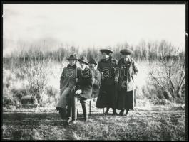 cca 1910 Habsburg-Tescheni Frigyes főherceg (1856-1936) családja, rokonsága, barátai és környezete, ...