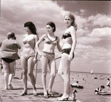 1968 Balatoni ,,sellők" és halászok, professzionális minőségű, vintage felvételek Kotnyek Antal...