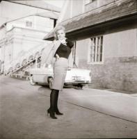 1963 Éva Six (Klein Éva), később Gábor Zsa Zsa (1937) színésznőről Budapesten készült felvétel soroz...