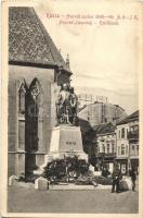 Kassa, Kosice; megkoszorúzott Honvéd szobor / wreathed military heroes monument