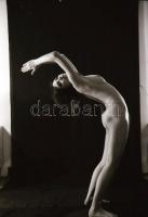 cca 1972 Karcsú és hajlékony, szolidan erotikus felvételek, 10 db vintage negatív (24x36 mm), + 3 db...