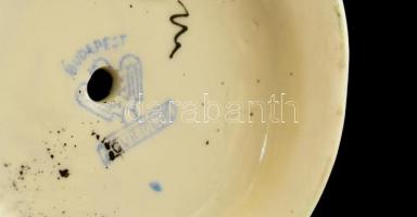 Aquincumi fésülködő porcelán akt, kézzel festett, jelzett, hibátlan, m: 23,5 cm