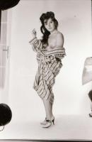 cca 1986 Kikapcsolódás, szolidan erotikus felvételek, 9 db vintage negatív (24x36 mm), + 4 db mai na...