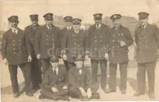 Hajós tisztek csoportképe / sailors group photo (EK)