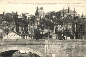 Toulouse, Le clocher de la Dalbade aprés son effondrement (dans la nuit du 11 Avril 1926) et la partie de la nef detruite / Collapse of the Bell Tower