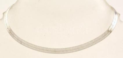 Ezüst(Ag) 2 db lapos kígyó karkötő, jelzett, h: 18 és 18,5 cm, nettó: 5,4 g