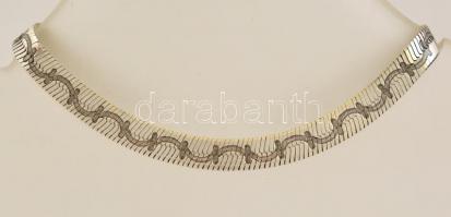 Ezüst(Ag) lapos mintás kígyó karkötő, jelzett, h: 18,5 cm, nettó: 5,6 g