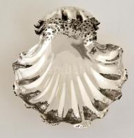 Ezüst(Ag) gyöngykagylós kínáló, jelzett, 13×13 cm, nettó: 91,8 g