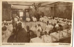 12 db RÉGI külföldi képeslap, közte Bécs, Isztambul, Marseille, fotólapok / 12 pre-1945 worldwide po...