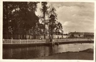 11 db RÉGI magyar képeslap, közte Szombathely, Várpalota, Sopron, Győr / 11 pre-1945 Hungarian postc...