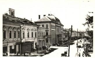 Máramarossziget, Sighetu Marmatiei; Rákóczi út, Kir. Törvényszék, Baruch Steinmetz, Herman Stauber, Joszovits és Klein üzlete / street view with court and shops