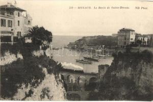 36 db RÉGI francia városképes lap, közte Monaco, Marseille, Lyon / 36 pre-1945 French town-view postcards