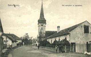 Bakonszeg, Bakonyszeg; Református templom a paplakkal (EK)