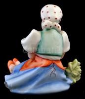 Zsolnay libatömő lány, kézzel festett, jelzett, hibátlan, m:16 cm