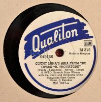 cca 1920-1940 Gramofon lemezek gyűjteménye. 12 db, többön luxus adó bélyeggel. Vegyes témák, lemez t...