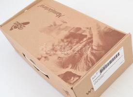 3 db régi üveg tintatartó, 5x4,5x5,5 cm és 5x4x5 cm közötti méretben