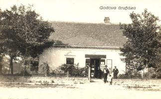1930 Dunaszentgyörgy, Godova Andor áruháza, üzlet. photo