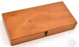 Bp., MOM mikrométer, fa dobozban
