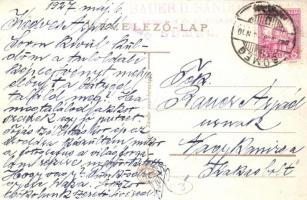 1927 Sümeg, pályaudvar, vasútállomás. Hátoldalon Bauer H. Sándor pálinkafőzde és vendéglős reklámpec...