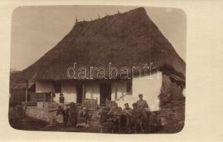 5 db első világháborús osztrák-magyar katonai fotó lap egy falu életéből / 5 WWI K.u.K. military pho...