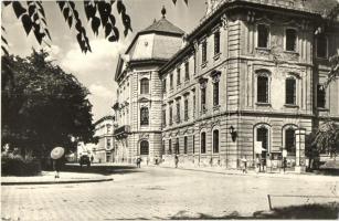 25 db MODERN magyar városképes lap, közte néhány régi / 25 modern Hungarian town-view postcards, wit...