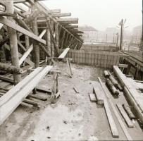 cca 1972 Budapest, Moszkva tér, épül a metró felszíni állomás épülete, 10 db vintage negatív, 6x6 cm