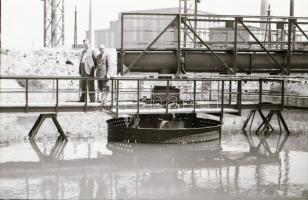 cca 1954 Sztálinváros épül, 90 db vintage negatív Ék Sándor (1902-1975) festőművész és fotóriporter ...