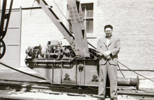 cca 1954 Sztálinváros épül, 90 db vintage negatív Ék Sándor (1902-1975) festőművész és fotóriporter ...