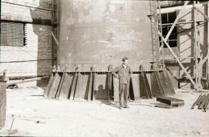 cca 1954 Sztálinváros épül, 90 db vintage negatív Ék Sándor (1902-1975) festőművész és fotóriporter ...